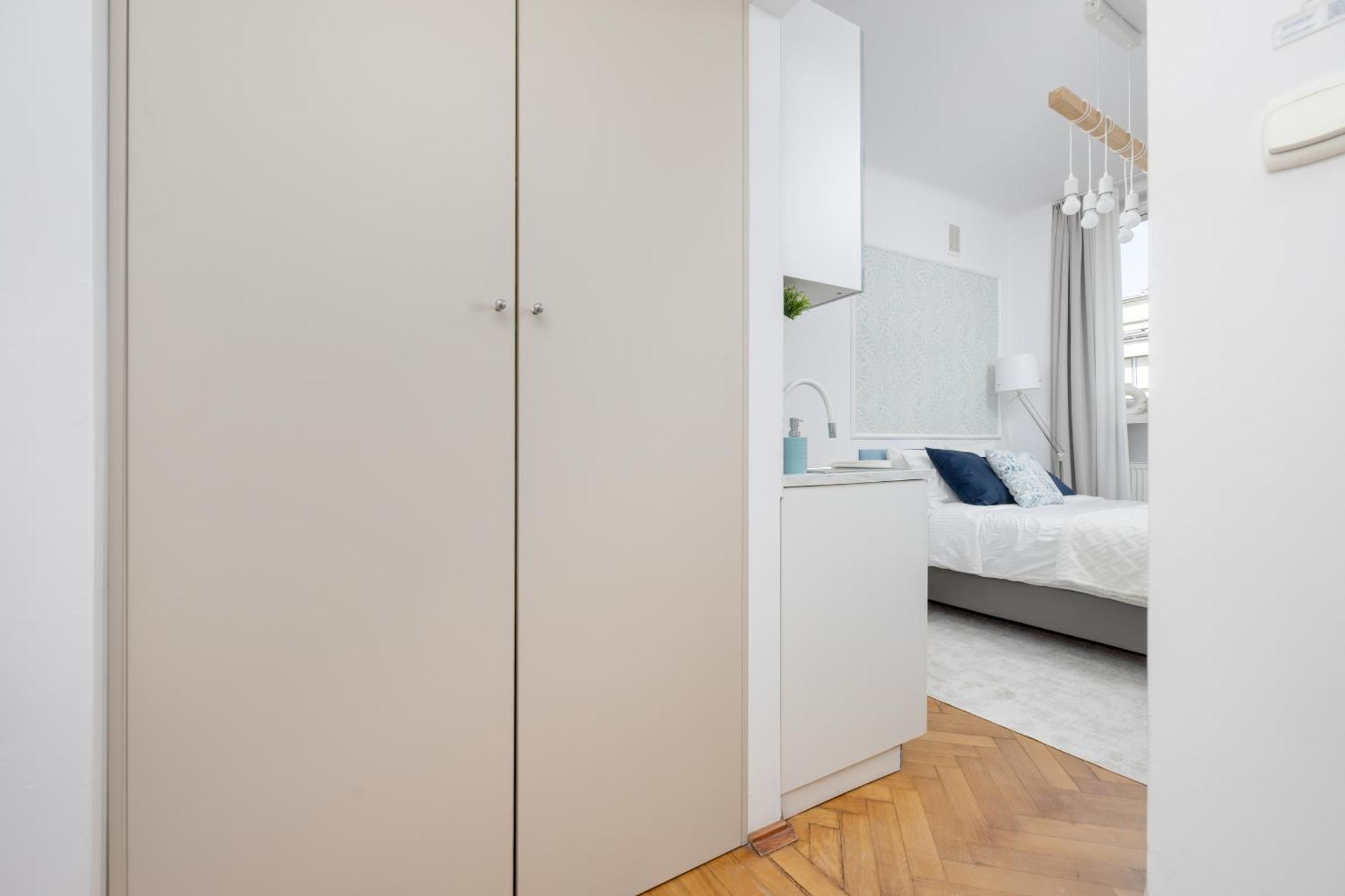 J&W Apartments Studio Solidarnosci Warsaw Luaran gambar